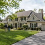 couple looking for house