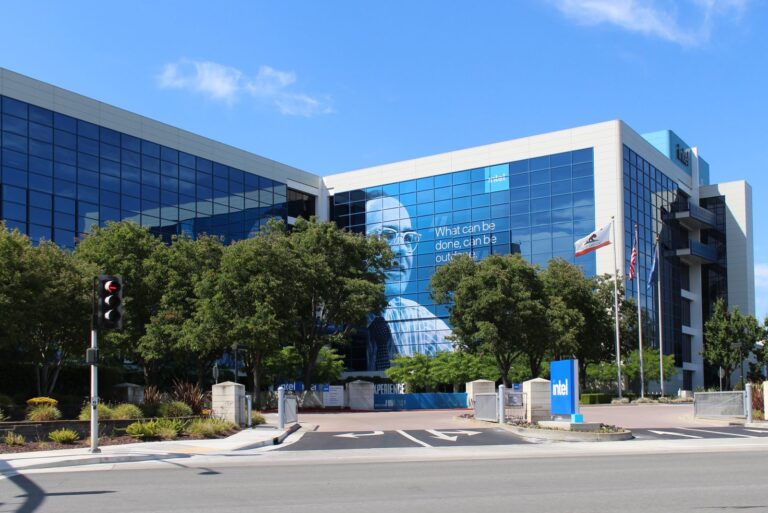 Intel headquarters building in Santa Clara, California