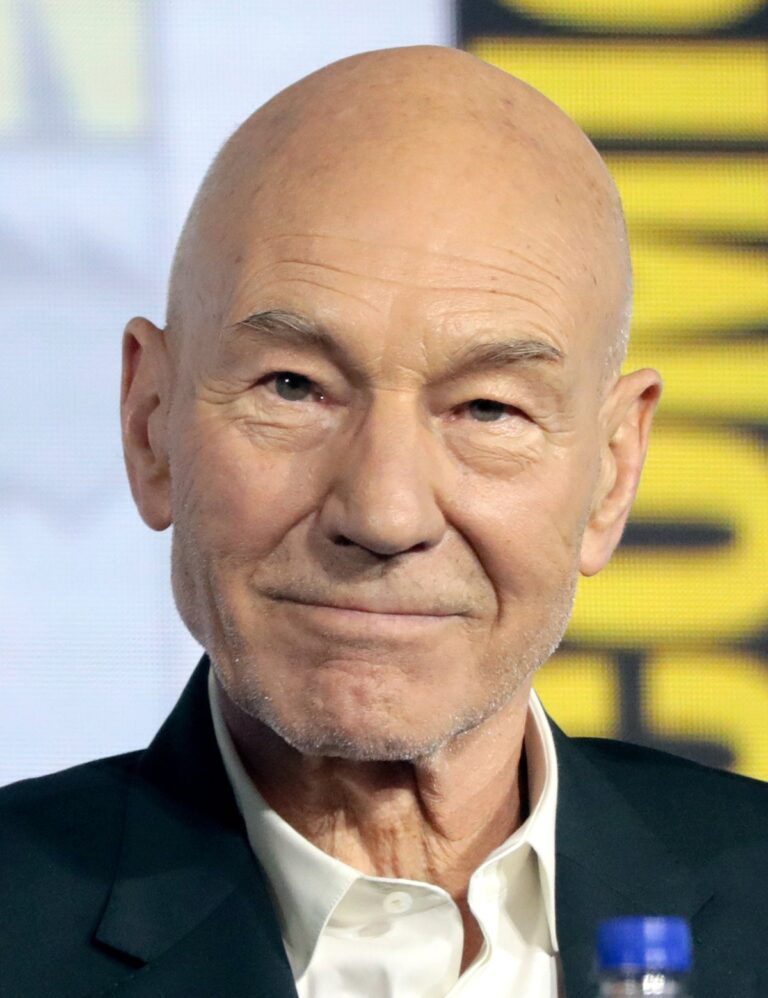 Patrick Stewart speaking at the 2019 San Diego Comic-Con